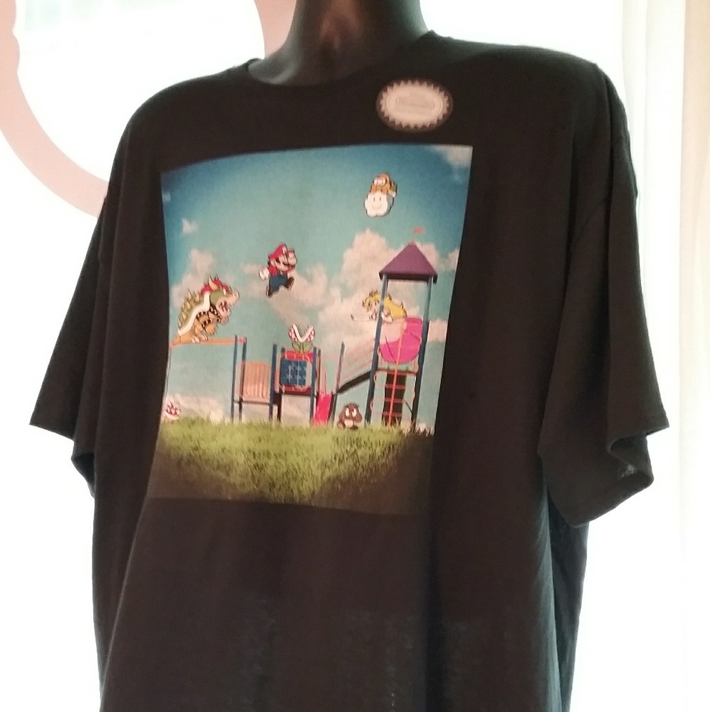 Super Mario Bros. Short Sleeve T-shirt (2XL) - Picture 4 of 6